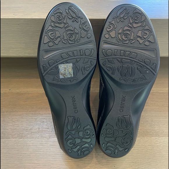 Aetrex Holly Lace Up Oxford in Wide Width in color Black **NEW IN BOX** - Picture 6 of 8